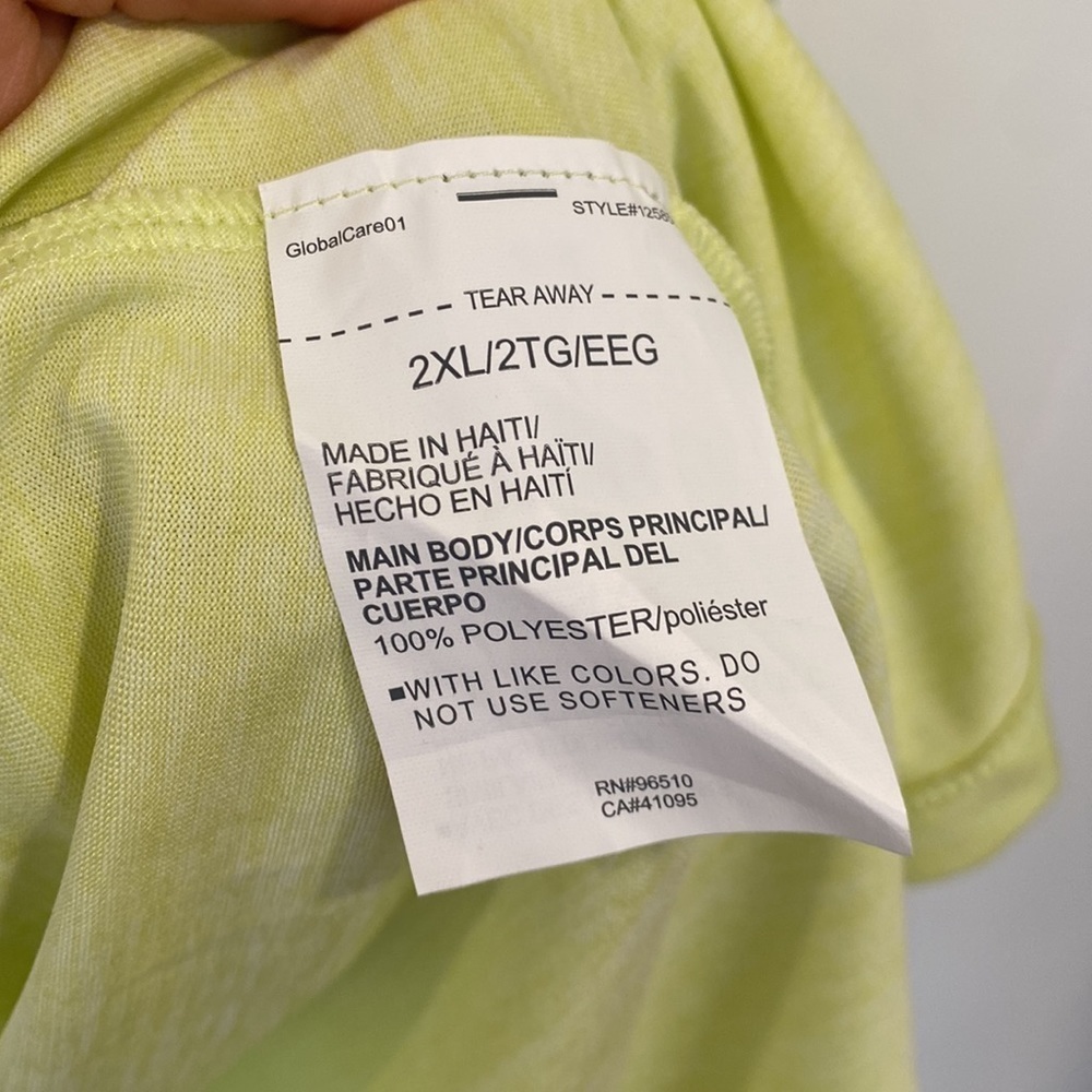 UNDER ARMOUR v-neck short sleeve plus size workout shirt - Picture 5 of 7